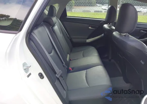 2012 Toyota Prius Four z USA, uszkodzony, nr VIN JTDKN3DU3C5379365